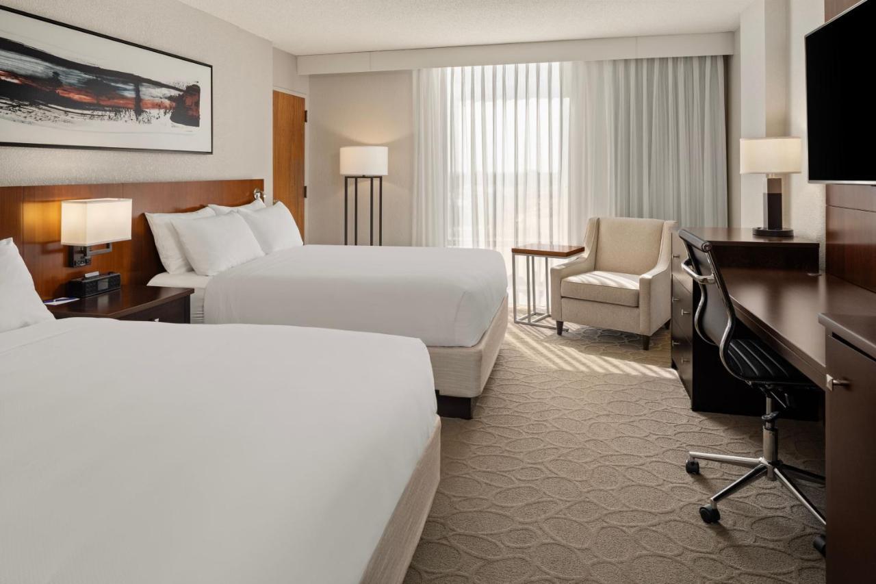 Double Queen Room