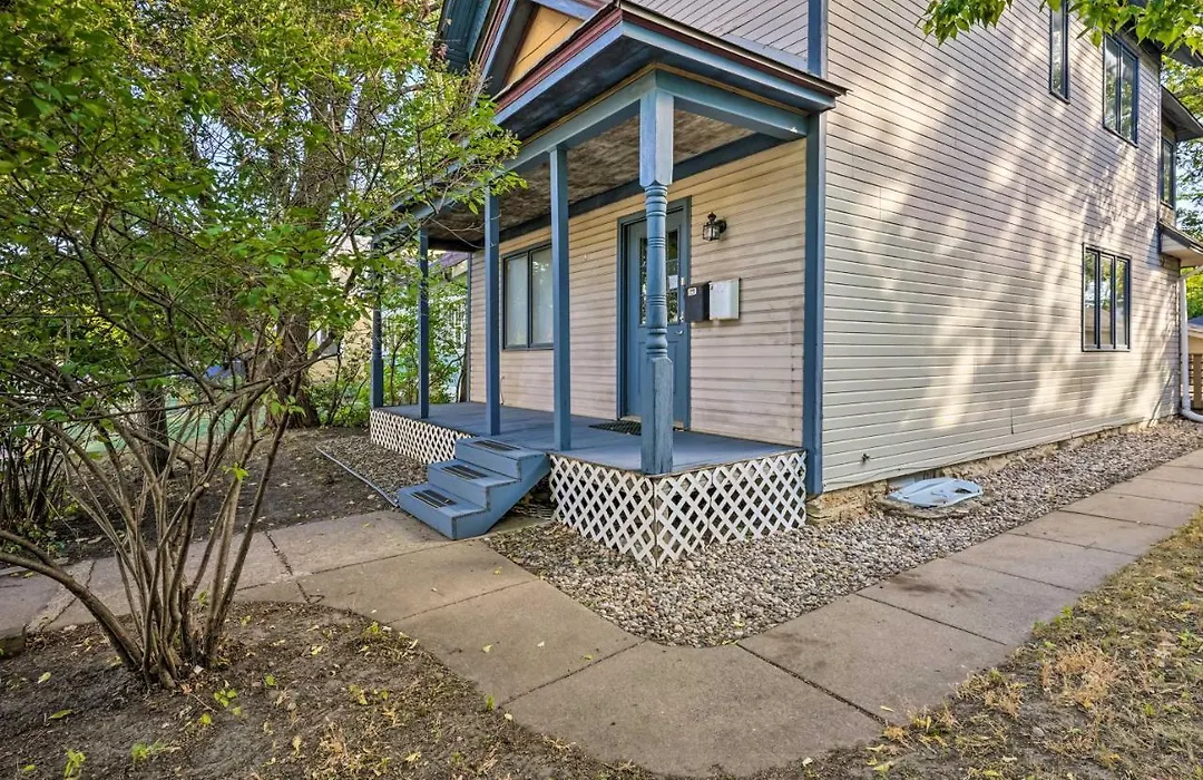 Minneapolis Townhome With Loft Less Than 3 Mi To Dtwn!-1