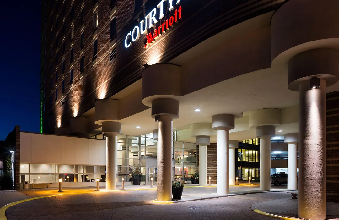 Courtyard By Marriott Minneapolis Downtown-1