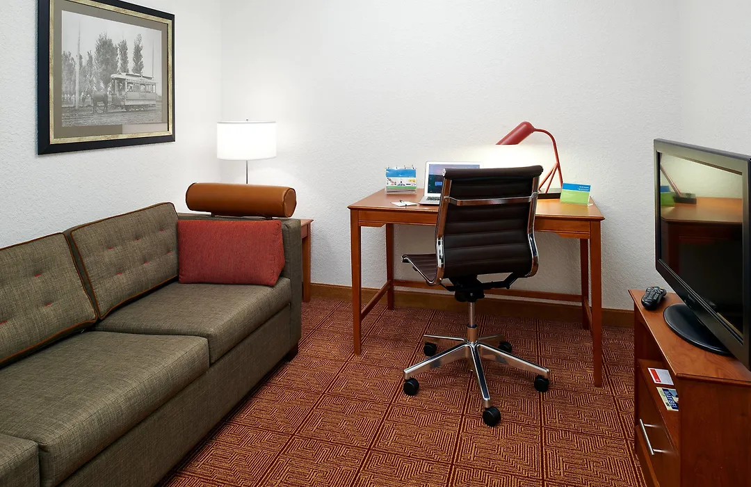 Towneplace Suites By Marriott Minneapolis Downtown/North Loop-1