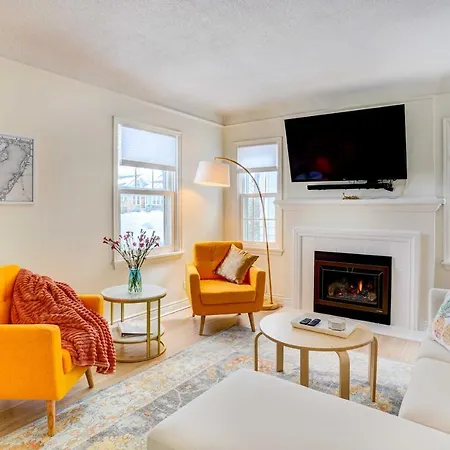 Charming Minneapolis Home < 1 Mi To Lakes!-3